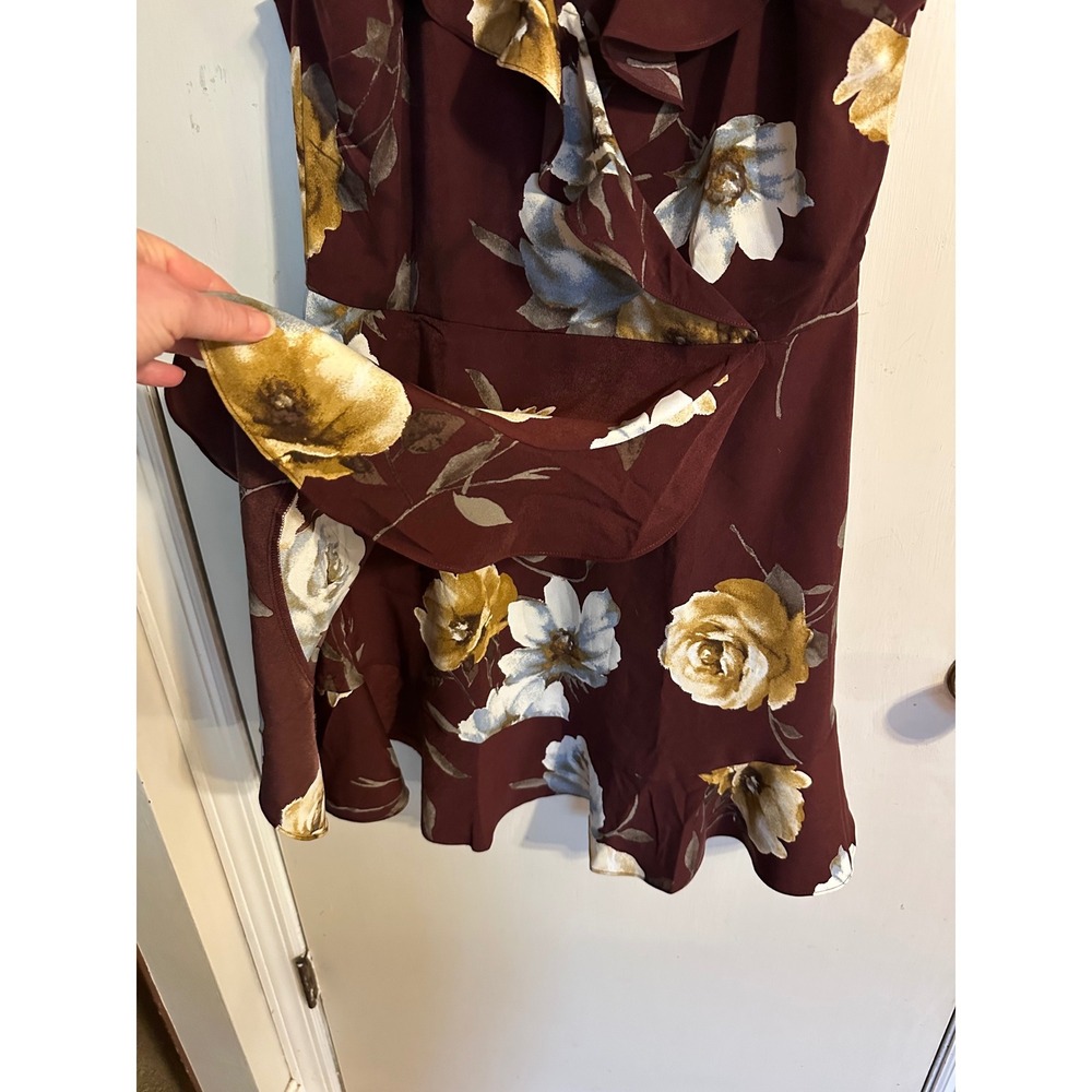 Mine Romantic Burgundy Floral Ruffle Mini Dress Sleeveless Size Large Woman's - Picture 4 of 16